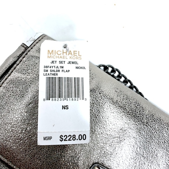 Michael Kors Jet Set Silver Shoulder Bag NWT 228 - Picture 8 of 8